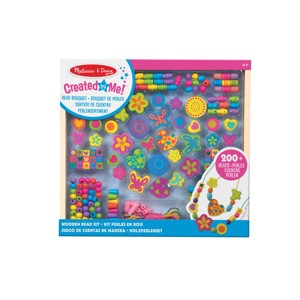 MELISSA & DOUG - DŘEVĚNÉ KORÁLKY /200+/